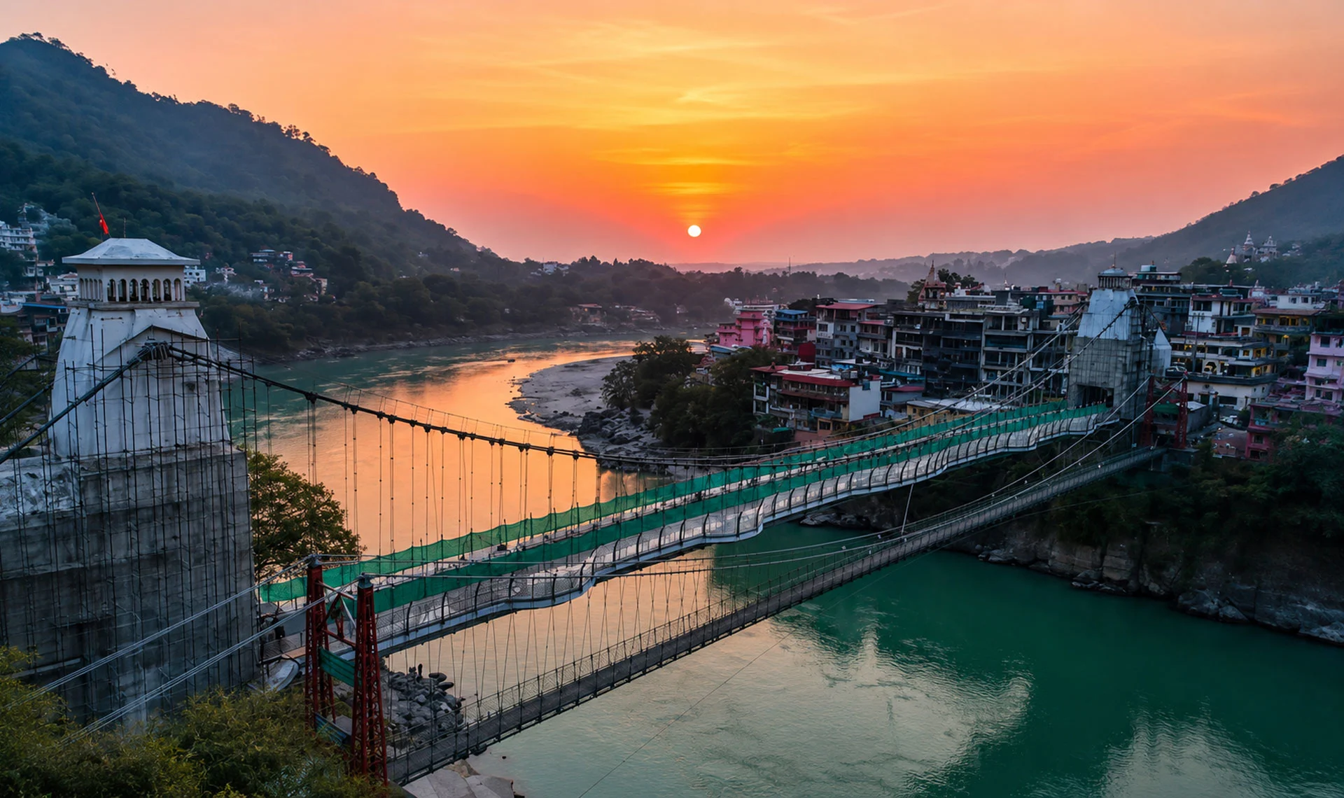 Walking Around Shanti Makaan, Rishikesh
